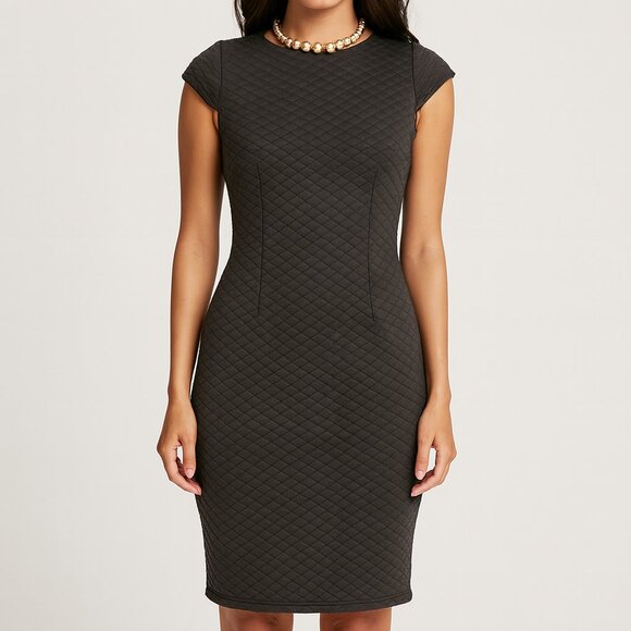 B Darlin Black Quilted Bodycon Dress Size 4 EUC - Picture 1 of 6